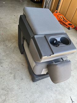 Ford f150 center seat off a 2026 single cab