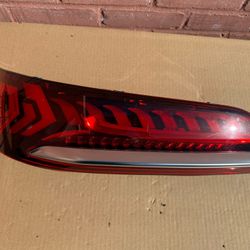 2020-2022-2024 Audi Q7 SQ7 Tail Light LED LH