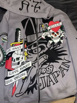 Ed Hardy Sweater Size Small