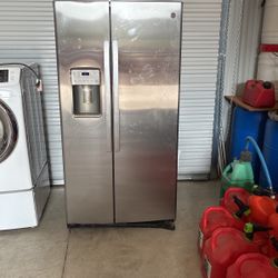 Refrigerator Freezer 