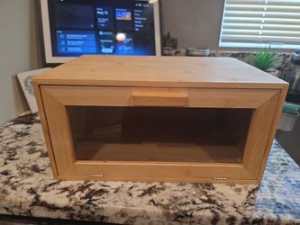 Bamboo Bread Box with Clear Front Panel