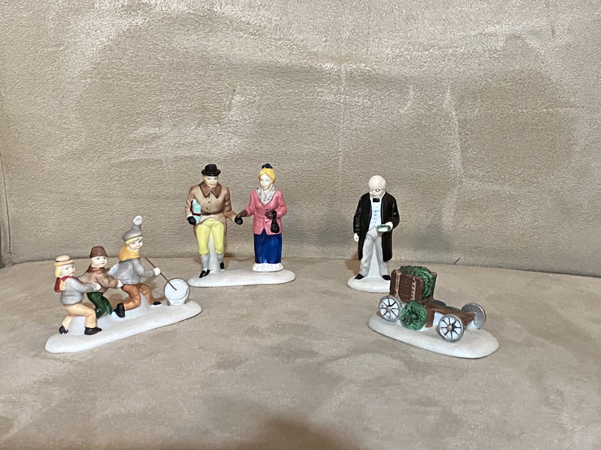 Dickens Village Nicholas Nickleby