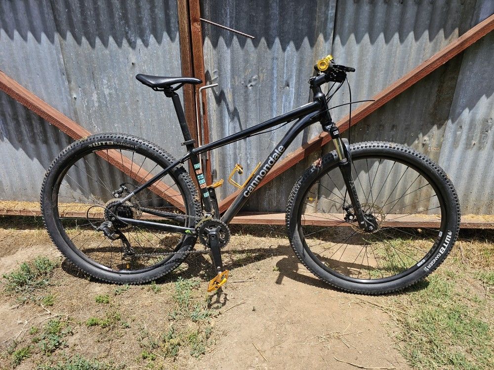 Used Cannondale Trail Eight Size M