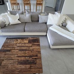 El Dorado Sectional Sofa And Center Coffe Table