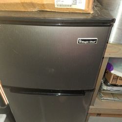 Small Fridge 1 Years Old (MAGIC Chef) Silver Stainless Steel 