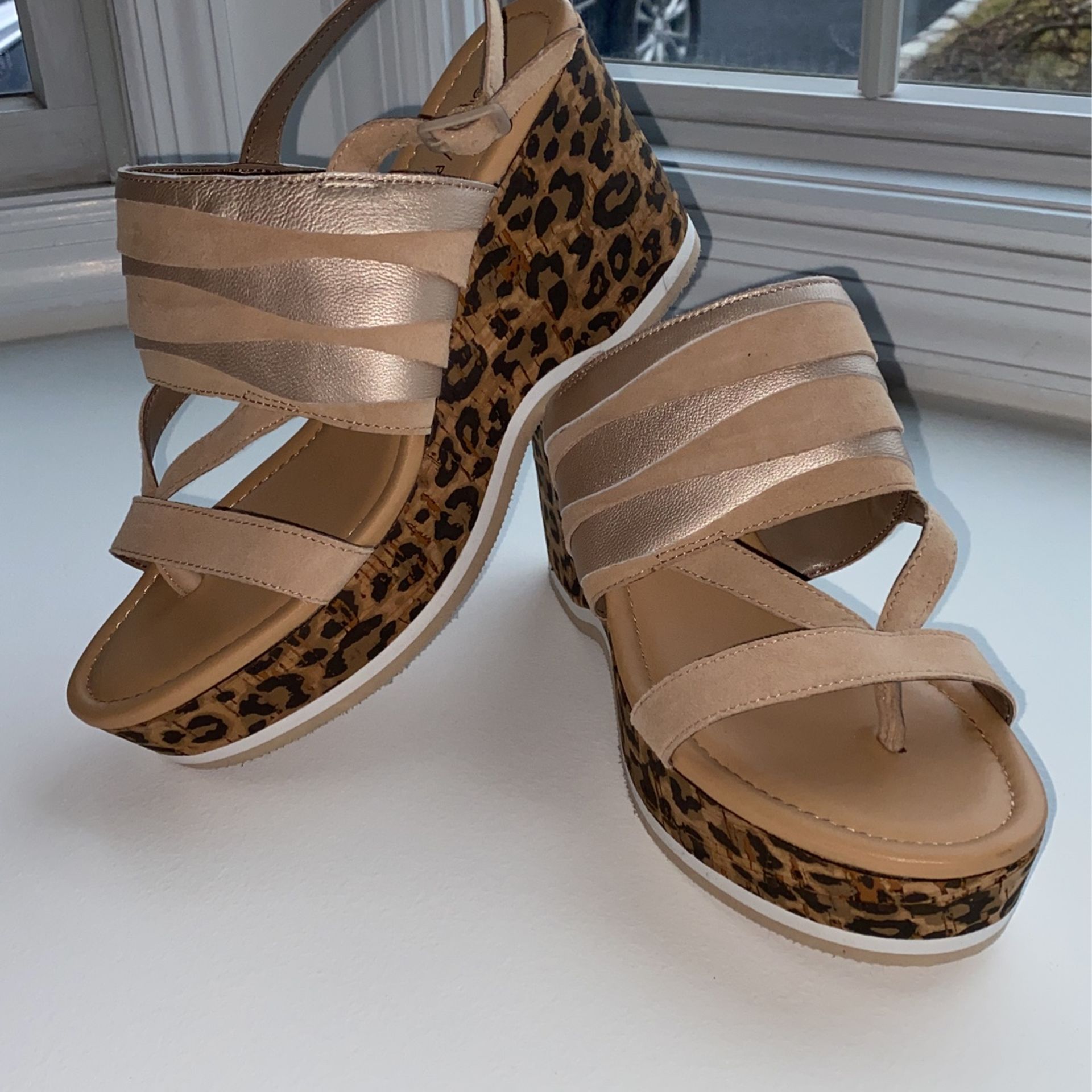 Donald Pilner Wedge Sandal