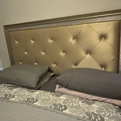 King size bedroom set