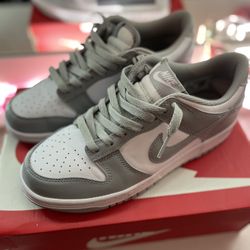 Grey Nike Dunks 