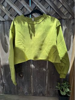 Yellow Green crop top sweater size Large