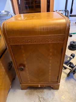 Vintage Art Deco Wooden Bedside Cabinet