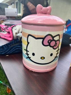 Hello kitty cookie jar