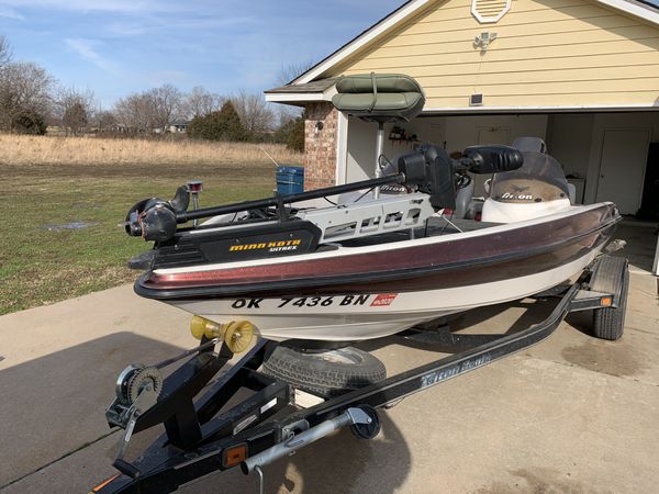 Bass boat triton 180dc 1999 150 johnson