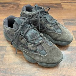 Yeezy 500 ‘Utility Black’