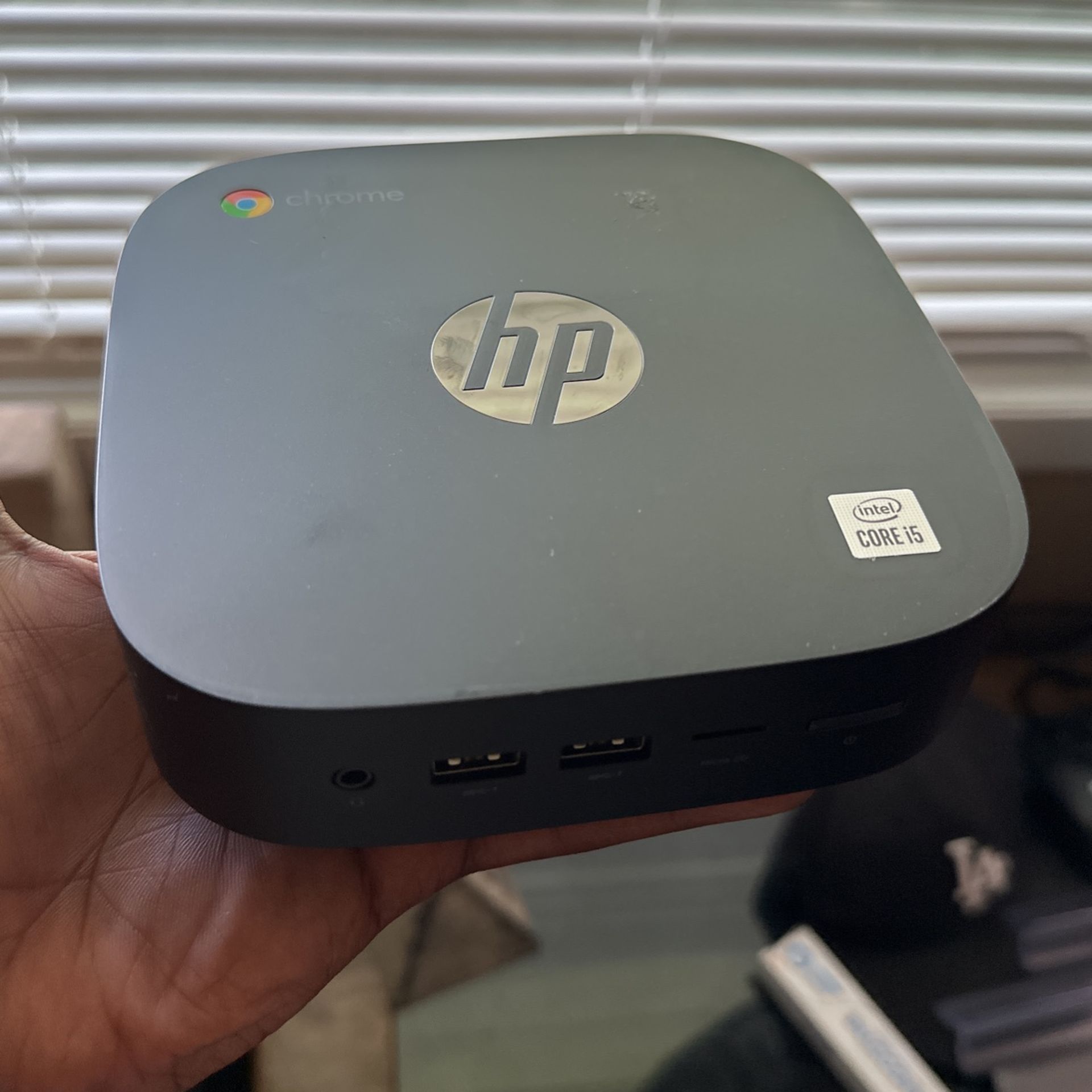 HP CHROME DOCKING STATION