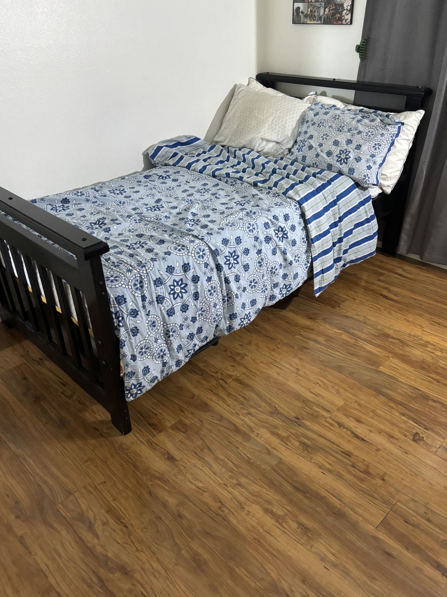 Twin bed frame