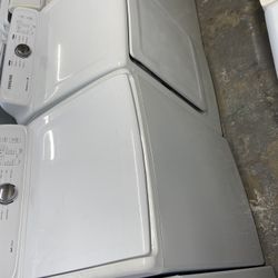 Washer And Dryer Set Working Good