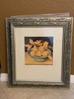 Beautiful ‘PEARS IN BOWL’ Wall Art-LIKE NEW