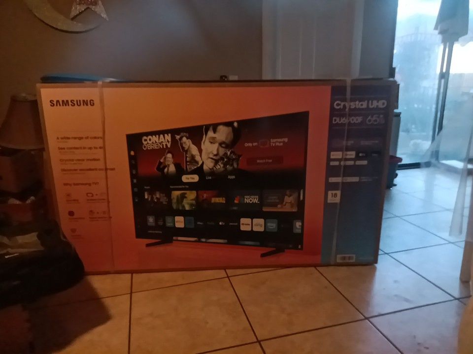 Samsung Crystal Uhd 65'