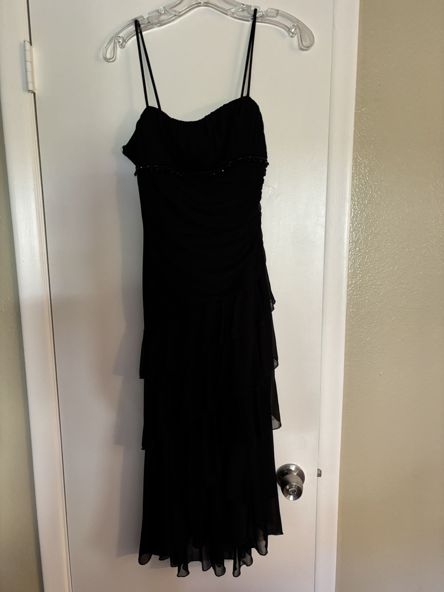 Dressy black Flowie dress