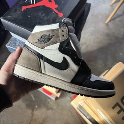 Air Jordan 1 Mocha