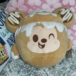 Disney Mickey Cinnamon Roll Munchling Plush