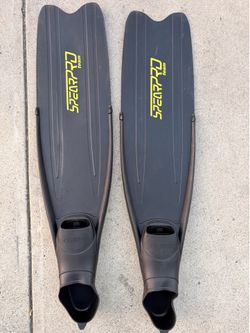 Fins spear pro