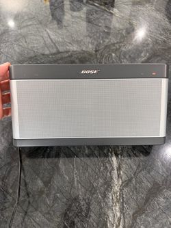 Bose SoundLink Bluetooth Speaker III - USED