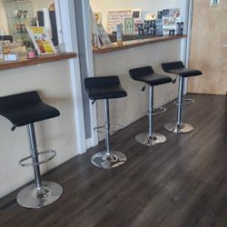 BAR STOOLS 