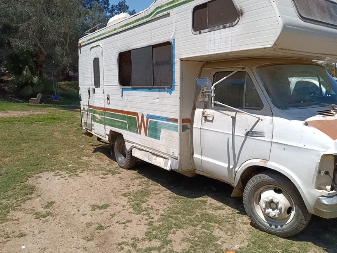1980s Dodge Minnie Winnie