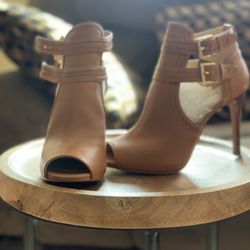 Michael Kors women’s size 10 brand new shoes