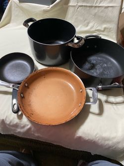 4 Pieces of Cookware