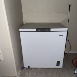 Midea Deep Freezer Chest
