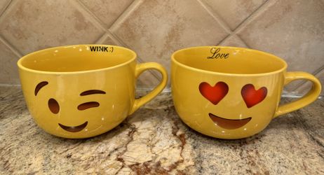 2 Emoji Soup Mugs With Handle Wink And Love, Excellent Used Condition/Hardly Used, $15 Cash At Pickup In Apex