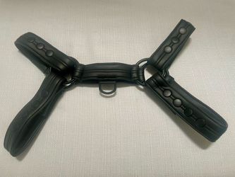 665 Neoprene Black Bulldog Harness Size M