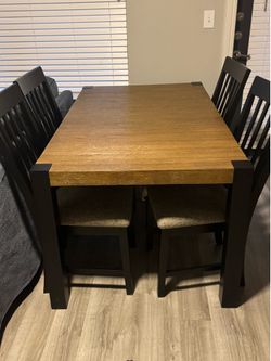 Black and brown table