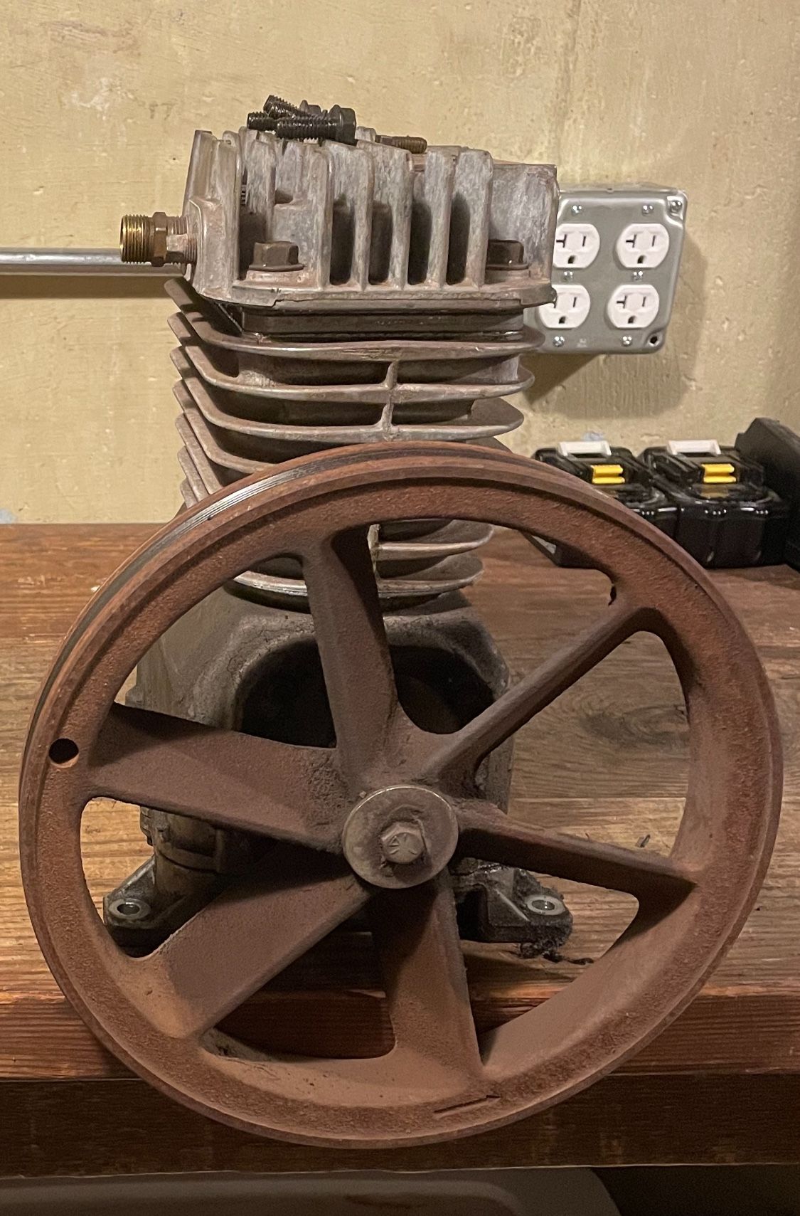 Air Compressor Pump 10 SCFM At 90 PSI