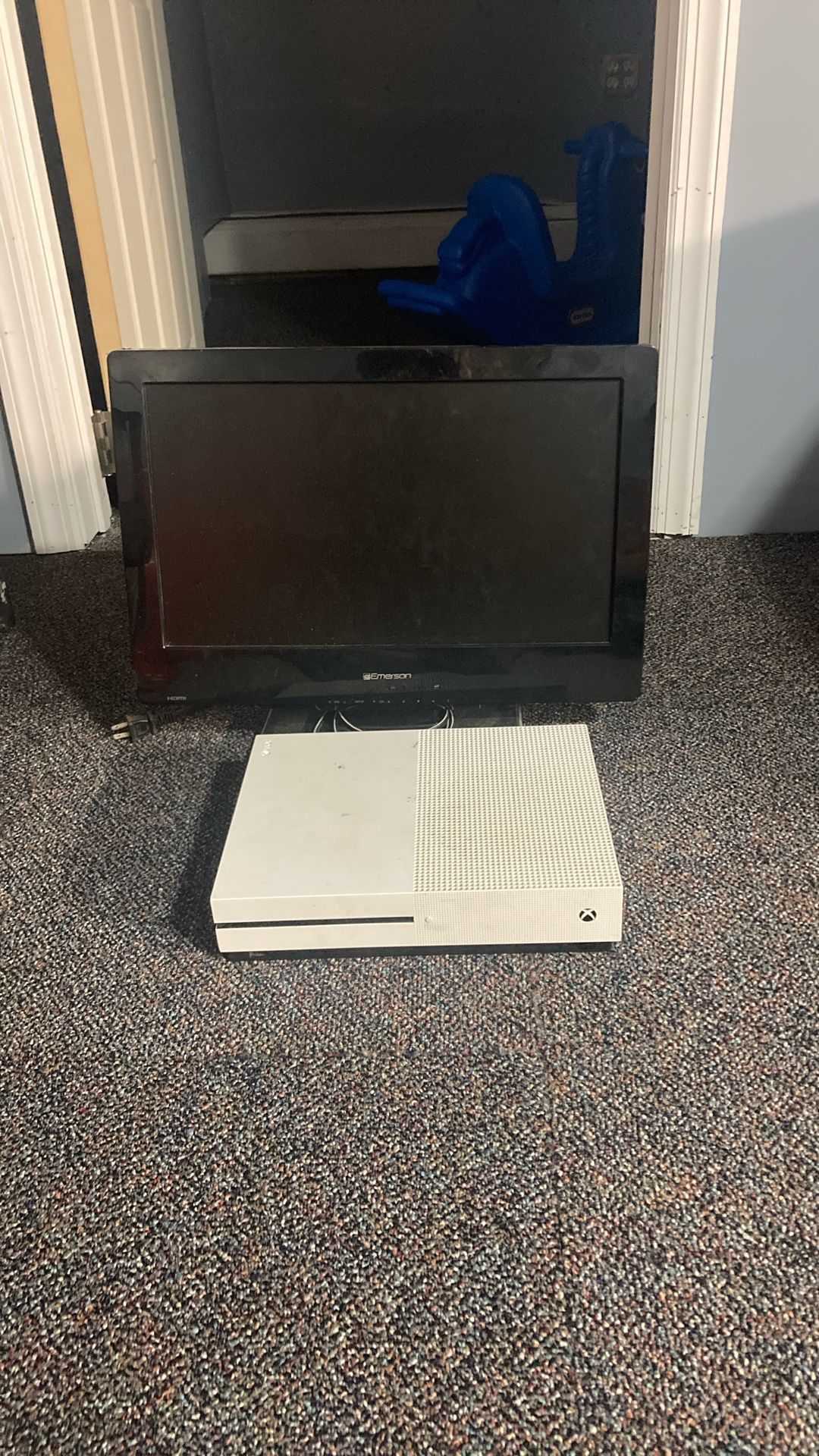 Xbox One S