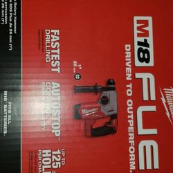 Milwaukee Fuel M18 1" Rotary Hammer 