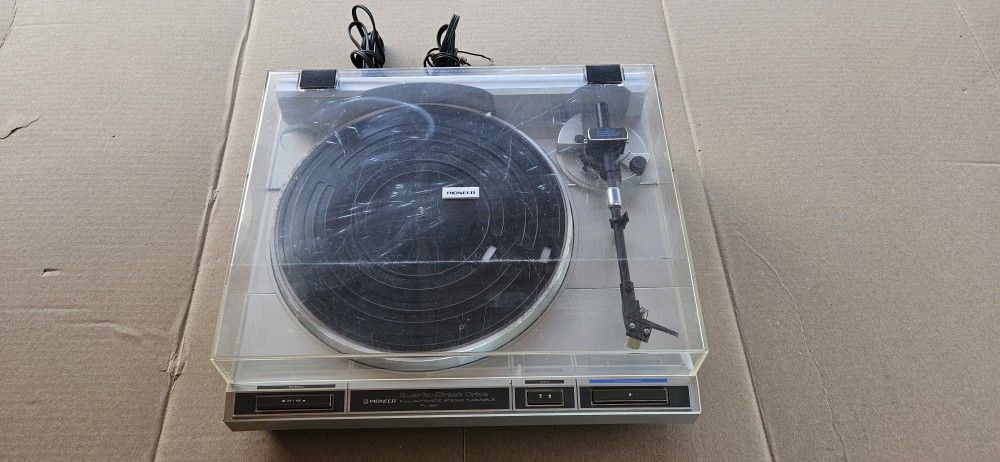 Pioneer PL-950 FULLY Automatic Turntable