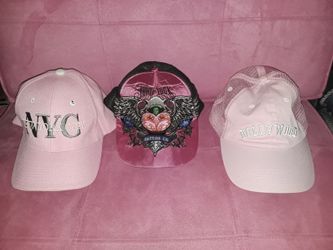 Ladies hat lot
