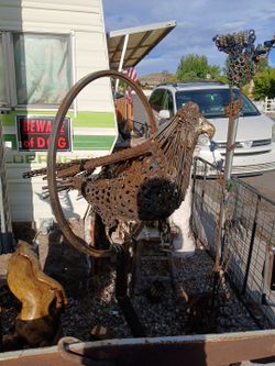 Eagle sculpture