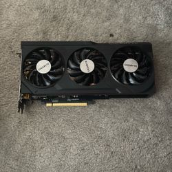Gigabyte 4070 super 12G