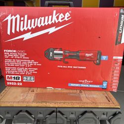 Milwaukee Force Logic M18 Press Tool Kit W/One-Key With 1/2 -2 CTS-V Jaws