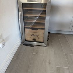 Schmecke 400 count cigarHumidor