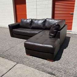 (FREE DELIVERY AVAILABLE) Brown Leather Sectional Couch/Sofa