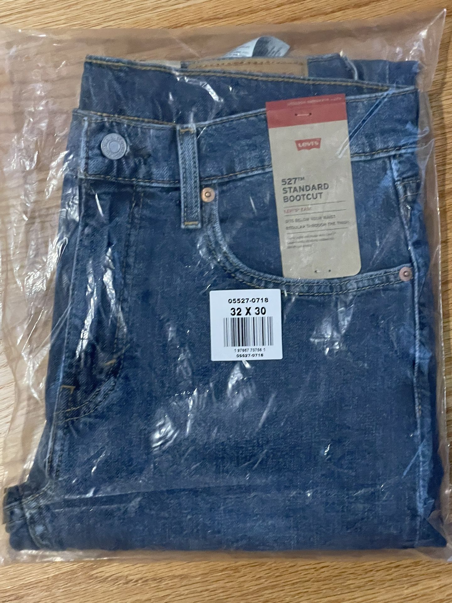 Levi’s Standard Bootcut 32x30 Jeans