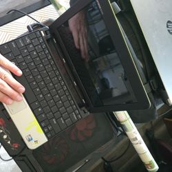 Laptop Dell Inspiron MiniNickelodeon 