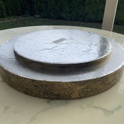 ANTIQUE LOOK GOLD CAKE ROUND STAND (Foam)