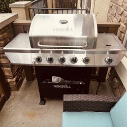 NextGrill Barbecue – Barely Used – $65
