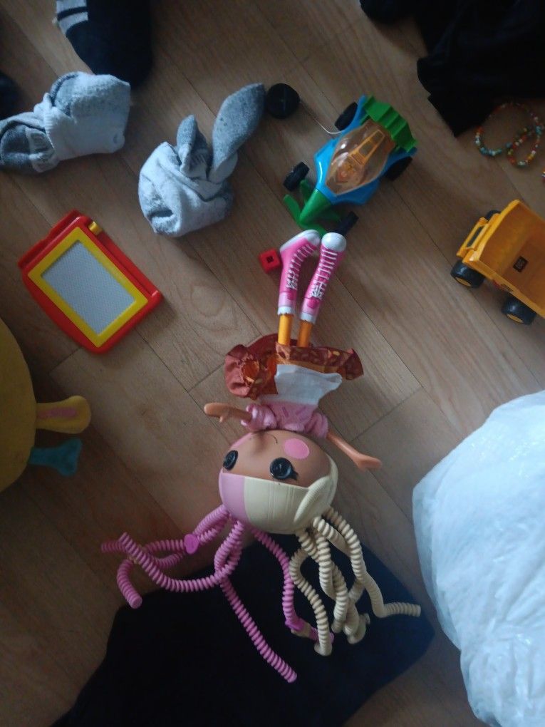 Vintage Lalaloopsy Silly Hair Doll Scoops Waffle Cone Doll 13" Ice Cream